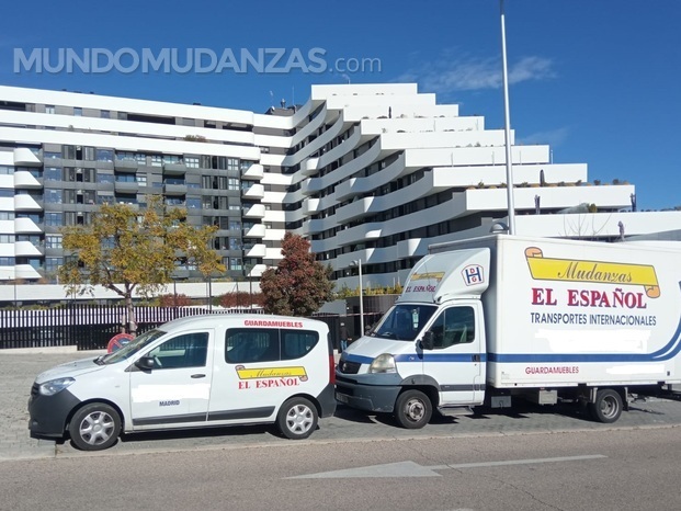 CAMION Y FURGONETA PARA URBANIZACIONES Y RESIDENCIALES